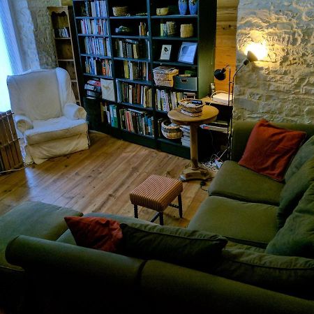 The Bean Barn Apartment Arcais Bagian luar foto