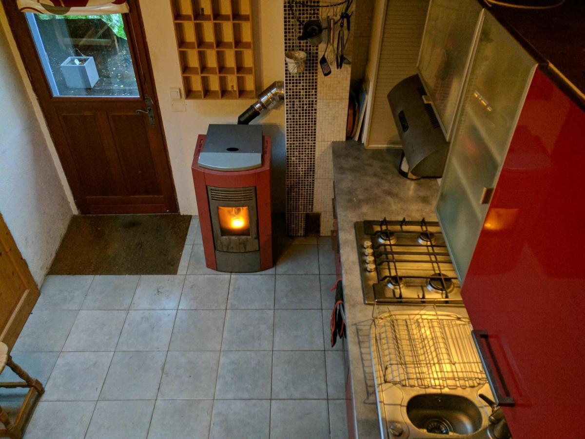 The Bean Barn Apartment Arcais Bagian luar foto
