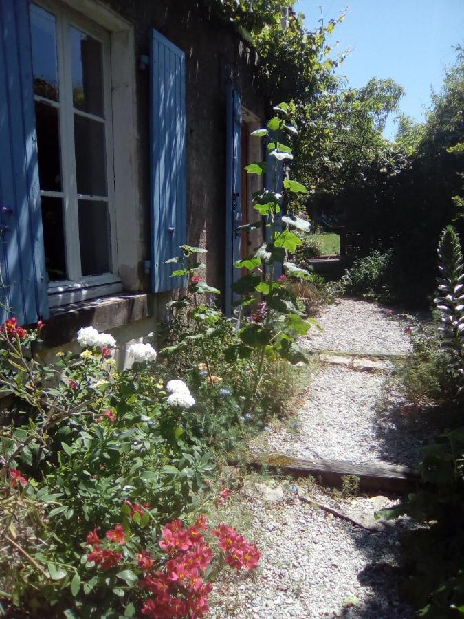 The Bean Barn Apartment Arcais Bagian luar foto
